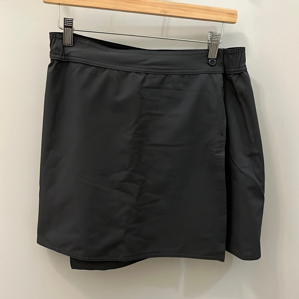 UV Skinz Wrap Skirt UPF 50 Gray Size Small/Medium Sun Golf Beach Swim Zip Pocket